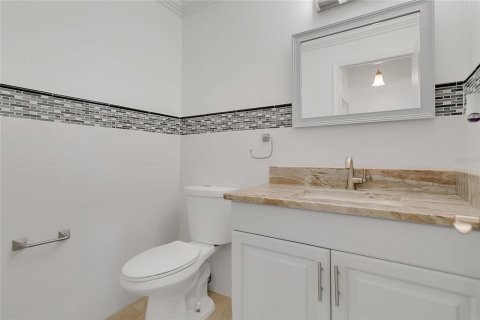 Townhouse in Kissimmee, Florida 3 bedrooms, 147.34 sq.m. № 1876830 - photo 21