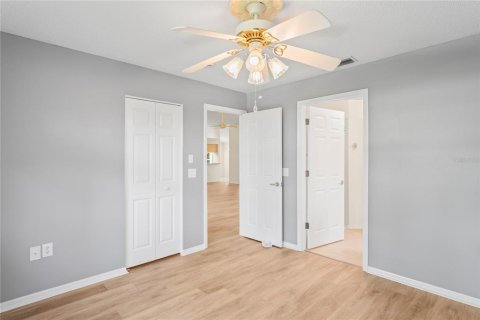 House in Hudson, Florida 3 bedrooms, 169.92 sq.m. № 1800108 - photo 29