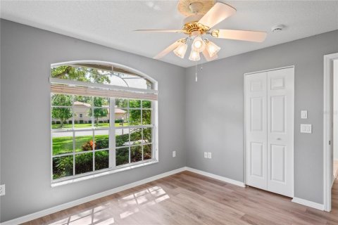 House in Hudson, Florida 3 bedrooms, 169.92 sq.m. № 1800108 - photo 28