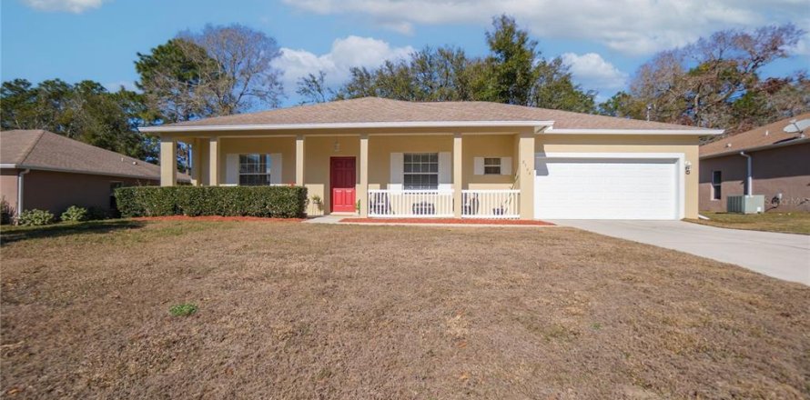 Villa ou maison à Citrus Springs, Floride 3 chambres, 187.66 m2 № 1515844