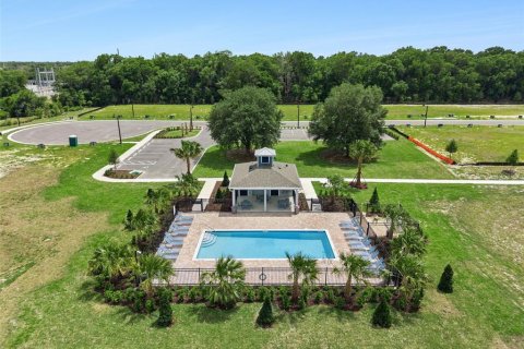 Adosado en venta en Osteen, Florida, 4 dormitorios, 163.32 m2 № 2430364 - foto 29