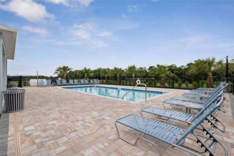 Adosado en venta en Osteen, Florida, 4 dormitorios, 163.32 m2 № 2430364 - foto 24