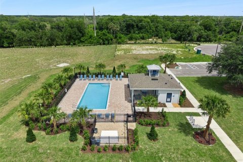 Adosado en venta en Osteen, Florida, 4 dormitorios, 163.32 m2 № 2430364 - foto 28