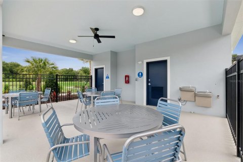 Adosado en venta en Osteen, Florida, 4 dormitorios, 163.32 m2 № 2430364 - foto 20