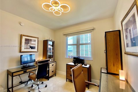 Copropriété à vendre à Aventura, Floride: 3 chambres, 148.64 m2 № 1958503 - photo 20