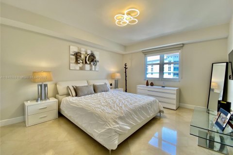 Copropriété à vendre à Aventura, Floride: 3 chambres, 148.64 m2 № 1958503 - photo 11