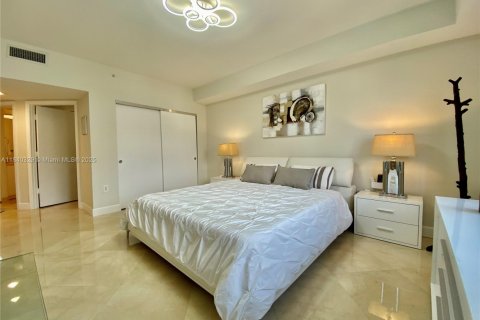 Copropriété à vendre à Aventura, Floride: 3 chambres, 148.64 m2 № 1958503 - photo 12