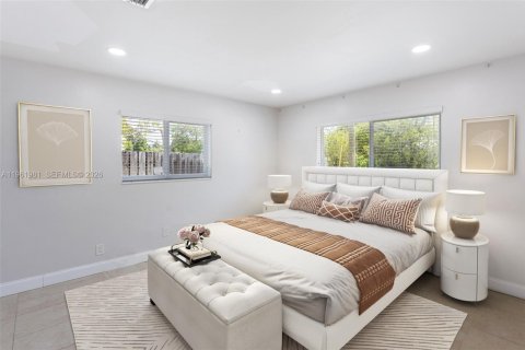 House in Oakland Park, Florida 3 bedrooms, 125.42 sq.m. № 2024696 - photo 14