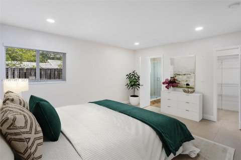 House in Oakland Park, Florida 3 bedrooms, 125.42 sq.m. № 2024696 - photo 21