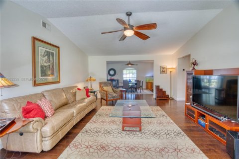 Купить виллу или дом в Юпитер, Флорида 3 спальни, 186.73м2, № 2068326 - фото 7