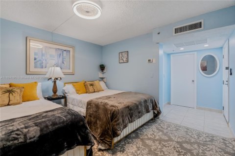 Copropriété à louer à Sunny Isles Beach, Floride: 1 chambre, 63.17 m2 № 1949055 - photo 23