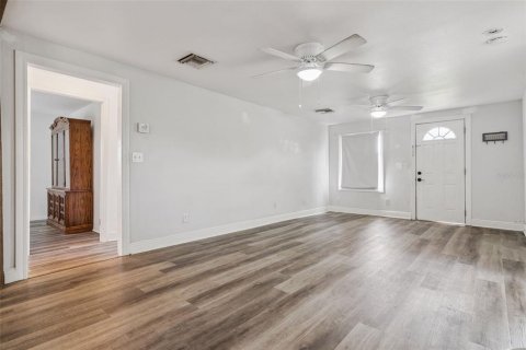 Casa en venta en Ocoee, Florida, 3 dormitorios, 138.42 m2 № 2151209 - foto 3