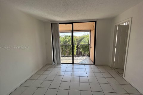 Apartment in Miami, Florida 2 bedrooms, 84.17 sq.m. № 1952456 - photo 17