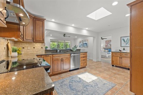 Casa en venta en Saint Petersburg, Florida, 3 dormitorios, 170.66 m2 № 1795294 - foto 8