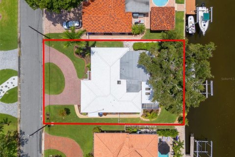 Casa en venta en Saint Petersburg, Florida, 3 dormitorios, 170.66 m2 № 1795294 - foto 4