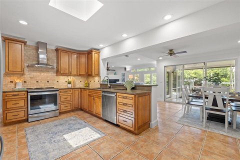 Casa en venta en Saint Petersburg, Florida, 3 dormitorios, 170.66 m2 № 1795294 - foto 11