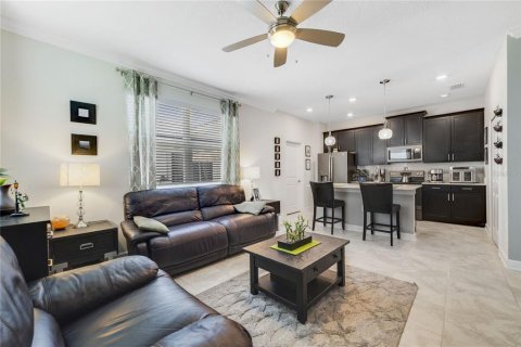 Adosado en venta en Orlando, Florida, 3 dormitorios, 159.51 m2 № 1825407 - foto 8