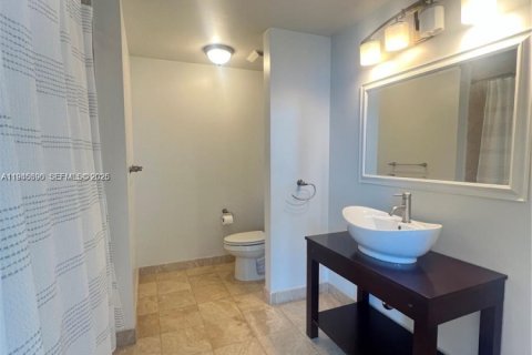 Купить кондоминиум в Майами, Флорида 2 спальни, 95.69м2, № 2005456 - фото 10