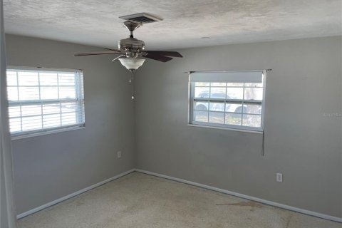 House in Bradenton, Florida 3 bedrooms, 164.25 sq.m. № 2215052 - photo 13