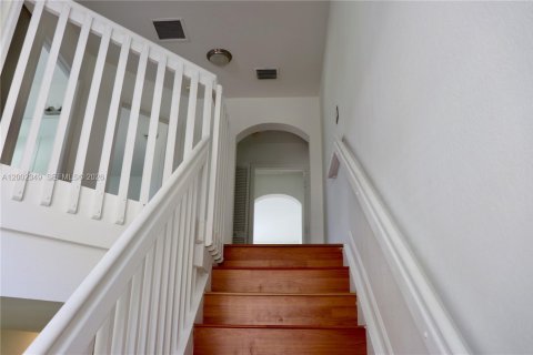 Adosado en venta en Miramar, Florida, 3 dormitorios № 2066416 - foto 22