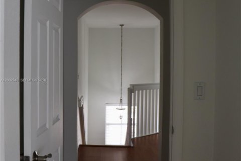 Adosado en venta en Miramar, Florida, 3 dormitorios № 2066416 - foto 25