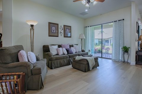 Villa ou maison à vendre à Davenport, Floride: 4 chambres, 292.18 m2 № 1616187 - photo 9
