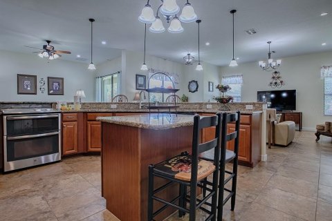 Villa ou maison à vendre à Davenport, Floride: 4 chambres, 292.18 m2 № 1616187 - photo 15