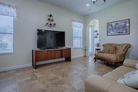 Villa ou maison à vendre à Davenport, Floride: 4 chambres, 292.18 m2 № 1616187 - photo 22