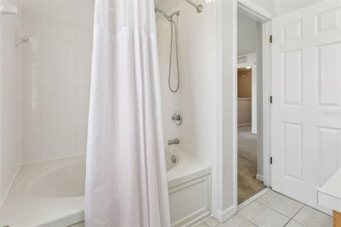 Adosado en venta en Kissimmee, Florida, 3 dormitorios, 133.78 m2 № 2157259 - foto 29