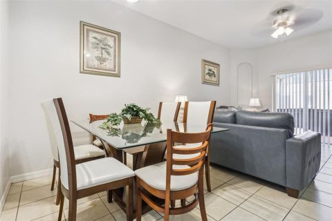 Adosado en venta en Kissimmee, Florida, 3 dormitorios, 133.78 m2 № 2157259 - foto 8