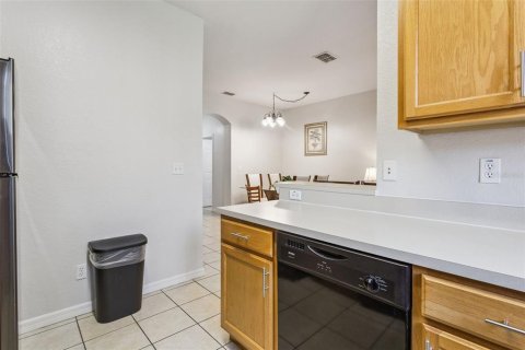 Adosado en venta en Kissimmee, Florida, 3 dormitorios, 133.78 m2 № 2157259 - foto 10