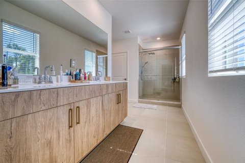 Купить виллу или дом в Хомстед, Флорида 4 спальни, 236.34м2, № 1955538 - фото 27