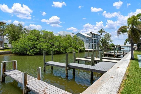 Condominio en venta en Anna Maria, Florida, 2 dormitorios, 76.37 m2 № 1815048 - foto 3