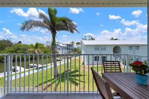Condominio en venta en Anna Maria, Florida, 2 dormitorios, 76.37 m2 № 1815048 - foto 2