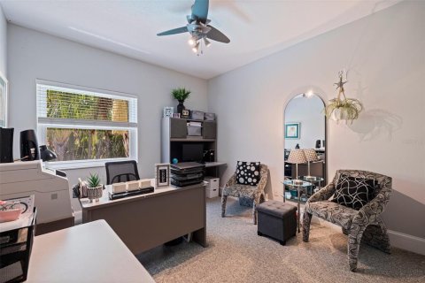 House in Tierra Verde, Florida 4 bedrooms, 344.67 sq.m. № 1757008 - photo 25