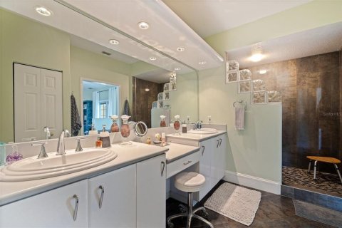 House in Tierra Verde, Florida 4 bedrooms, 344.67 sq.m. № 1757008 - photo 29