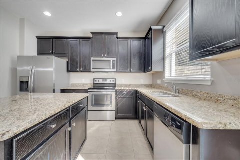 Adosado en venta en Orlando, Florida, 3 dormitorios, 153.47 m2 № 1757692 - foto 11