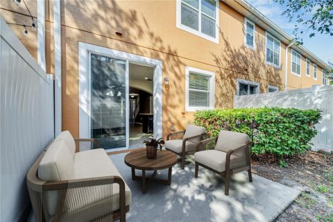 Adosado en venta en Orlando, Florida, 3 dormitorios, 153.47 m2 № 1757692 - foto 12