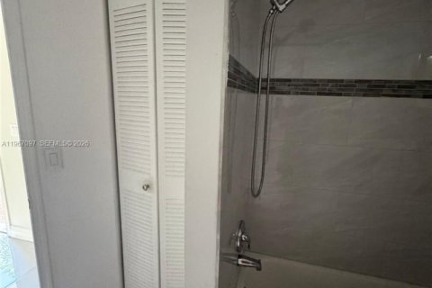 House in Boca Raton, Florida 2 bedrooms, 95.32 sq.m. № 2028445 - photo 21