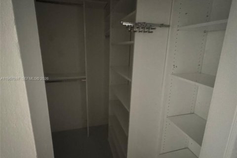 House in Boca Raton, Florida 2 bedrooms, 95.32 sq.m. № 2028445 - photo 15