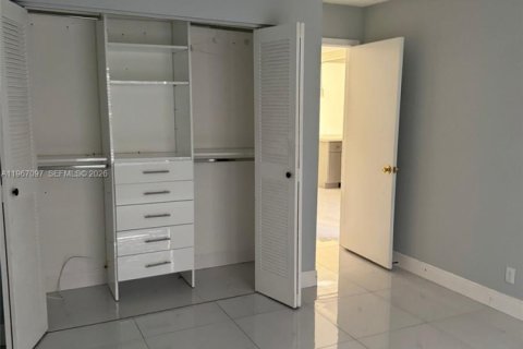 House in Boca Raton, Florida 2 bedrooms, 95.32 sq.m. № 2028445 - photo 19