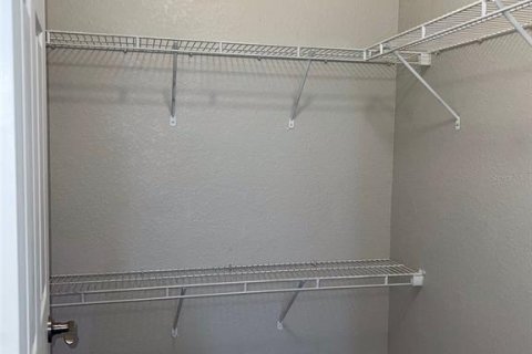 Condominio en alquiler en Orlando, Florida, 2 dormitorios, 101.36 m2 № 1911111 - foto 23