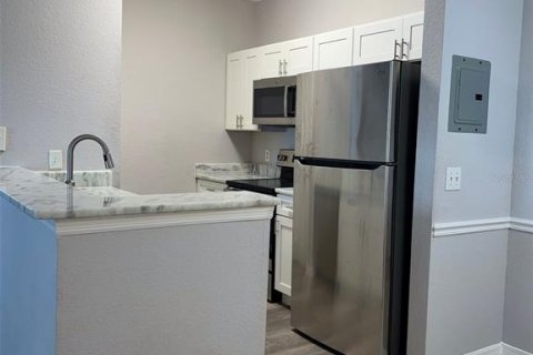 Condominio en alquiler en Orlando, Florida, 2 dormitorios, 101.36 m2 № 1911111 - foto 7