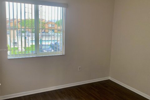 Condominio en venta en Miami, Florida, 3 dormitorios, 104.05 m2 № 2024966 - foto 11