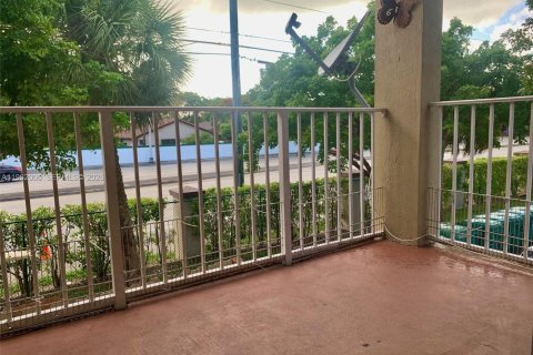 Condominio en venta en Miami, Florida, 3 dormitorios, 104.05 m2 № 2024966 - foto 19