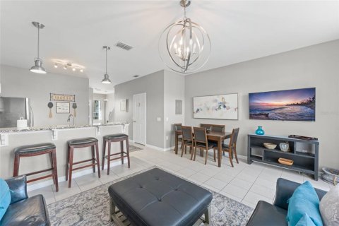 Adosado en venta en Kissimmee, Florida, 3 dormitorios, 133.78 m2 № 2218445 - foto 10