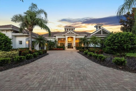 Villa ou maison à vendre à Bradenton, Floride: 3 chambres, 416.57 m2 № 1919516 - photo 1