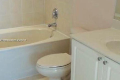 Copropriété à vendre à Cutler Bay, Floride: 2 chambres, 98.57 m2 № 1939943 - photo 23