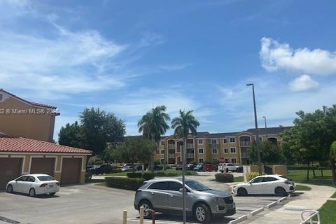 Copropriété à vendre à Cutler Bay, Floride: 2 chambres, 98.57 m2 № 1939943 - photo 11