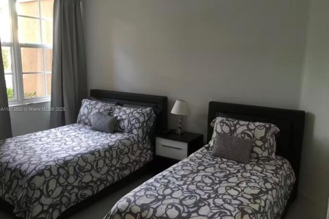 Condominio en venta en Aventura, Florida, 3 dormitorios, 125.42 m2 № 1980060 - foto 11